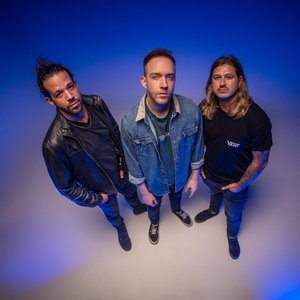 “Achroma”的封面