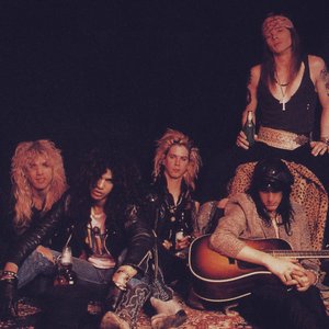 “Guns N' Roses”的封面
