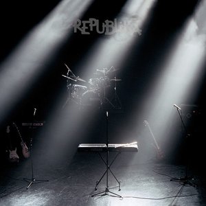 “Republika (Reedycja 2011)”的封面