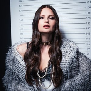 “Julia Rocka”的封面