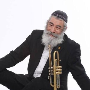 'Ariel Zilber'の画像