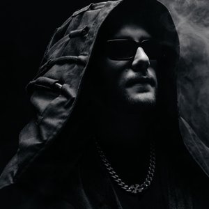 “DRAGANOV”的封面