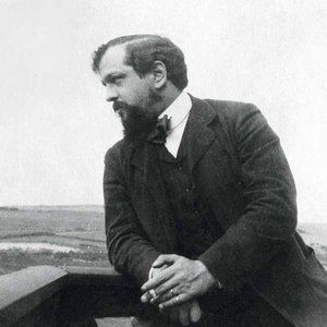 'Claude Debussy' için resim