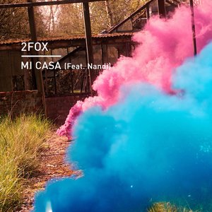 “Mi Casa”的封面