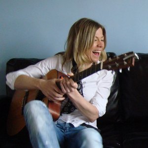 Image for 'Amy Newton'