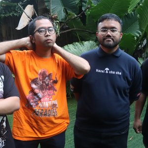 “Vvachrri”的封面