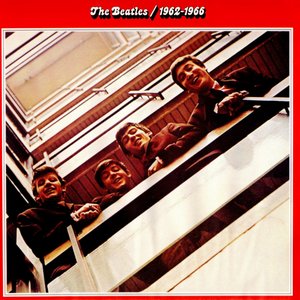 “The Beatles 1962-1966 (Red Album)”的封面