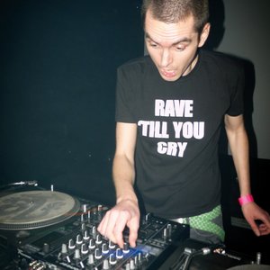 Imagen de 'Rave 'Till You Cry'