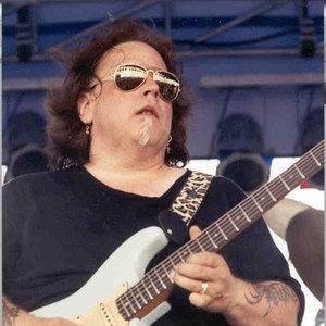 Image for 'The Smokin' Joe Kubek Band'