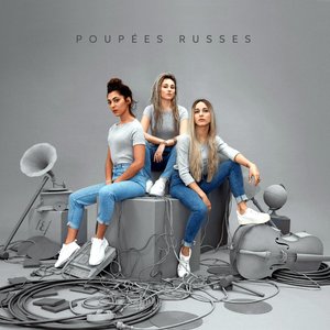 “Poupées russes”的封面