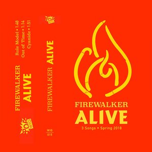 “ALIVE”的封面