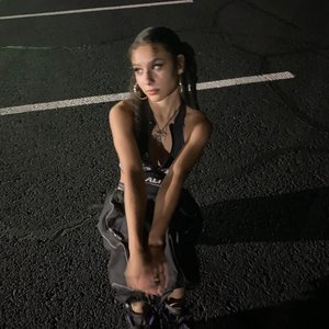 “kAYLA G”的封面