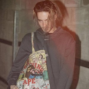 “Tyler”的封面