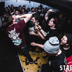 “In Circles”的封面