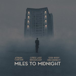 “Miles To Midnight”的封面