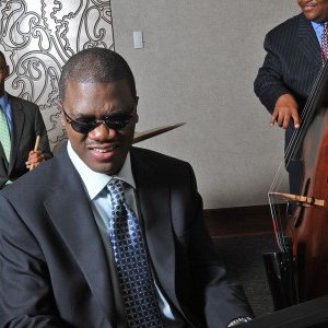 Zdjęcia dla 'Marcus Roberts Trio'