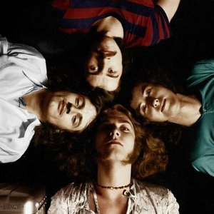 “Led Zeppelin”的封面