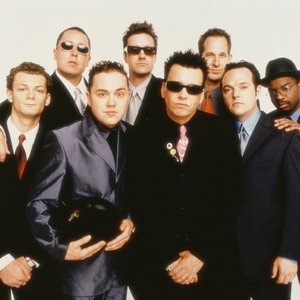 “The Mighty Mighty Bosstones”的封面