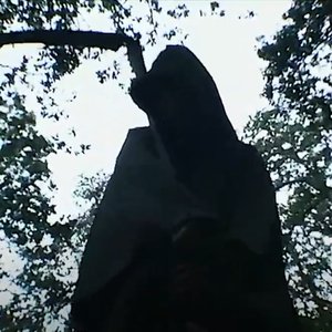 “Ghost Mountain”的封面