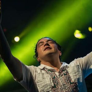 “Mauricio Mesones”的封面
