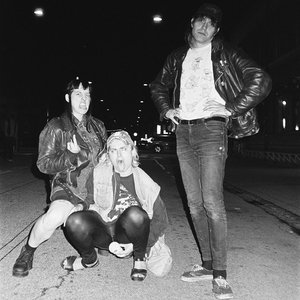 “Cuntroaches”的封面