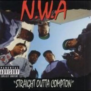 “Straight Outta Compton [Bonus Tracks]”的封面
