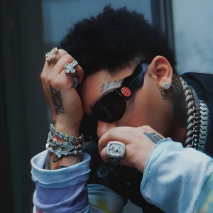 “NoCap”的封面