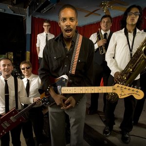 Image pour 'Black Joe Lewis & The Honeybears'