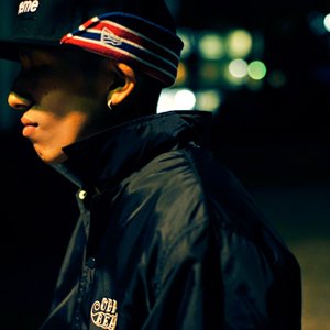 “RAU DEF”的封面