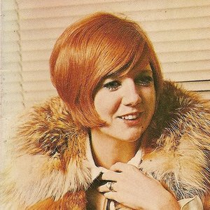 Изображение для 'Cilla Black'