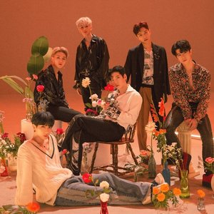 “IN2IT”的封面