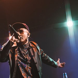 “湯捷”的封面