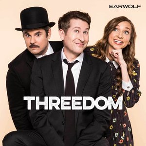“Threedom”的封面