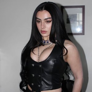 Image for 'Charli xcx'