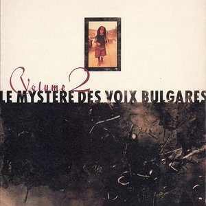 “Le Mystère des Voix Bulgares, Volume 2”的封面