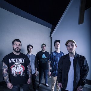 “Abandoned By Bears”的封面