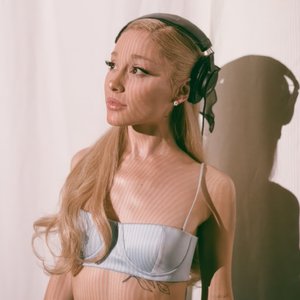 Image for 'Ariana Grande'