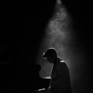 Bild für 'James Malikey'