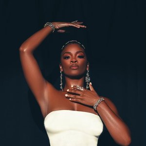 'Ari Lennox' için resim