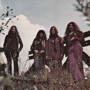 “Black Sabbath”的封面