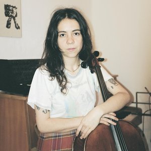 'Mabe Fratti'の画像