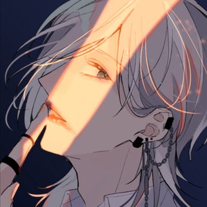 “内緒のピアス”的封面