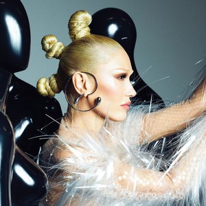 “Gwen Stefani”的封面
