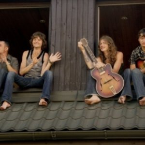 “Laime Pilnīga”的封面