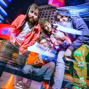 Zdjęcia dla 'Anamanaguchi'