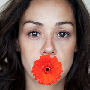 “Aline Morales”的封面