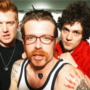 Bild för 'Eagles of Death Metal'