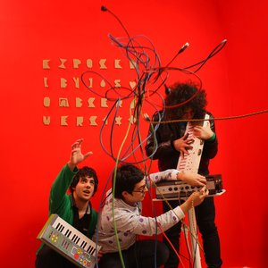 “Exposed By Observers”的封面