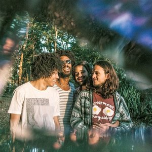 Image for 'Boogarins'