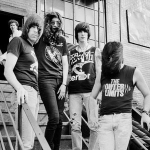 'Ramones' için resim